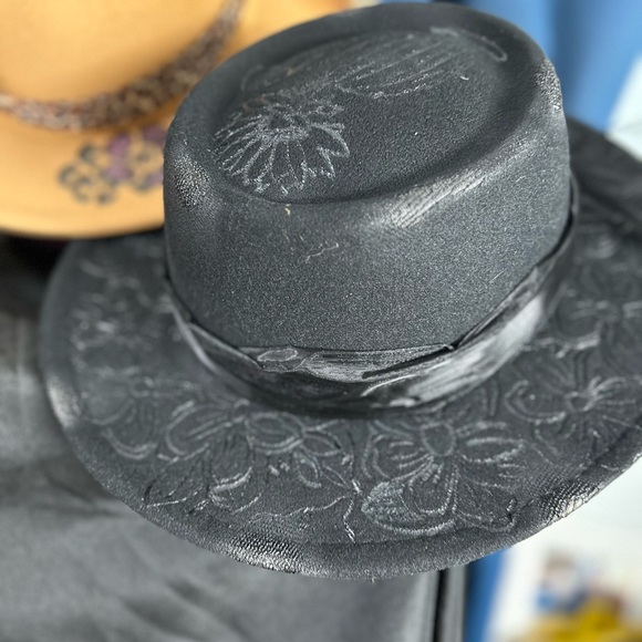 Black Roses and Cactus Hat